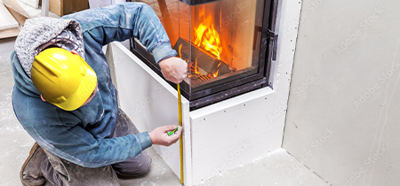 Underlaying refractory panels